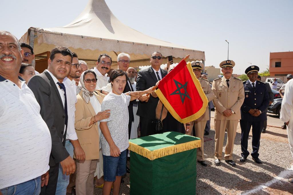 والي مراكش يعطي انطلاقة أشغال بناء مكتبة ومركز لرعاية الأطفال ـ صور