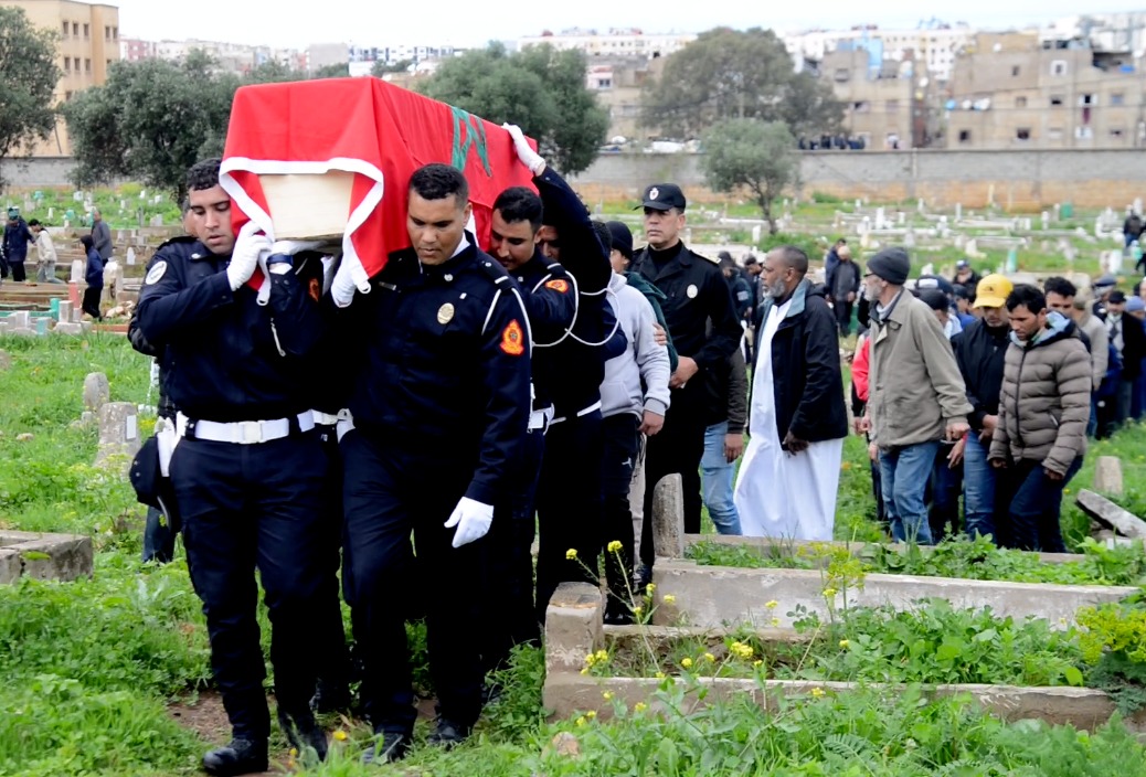 تأييد عقوبتي الإعدام والسجن المؤبد للمتهمين بقتل و التمثيل بجثة شرطي