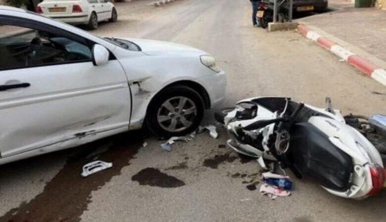 مصرع سائق دراجة نارية وجرح أستاذتين في حادثة سير بالرحامنة