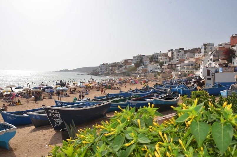 شاطئ تغازوت يحتضن بطولة الرابطة العالمية لركوب الأمواج