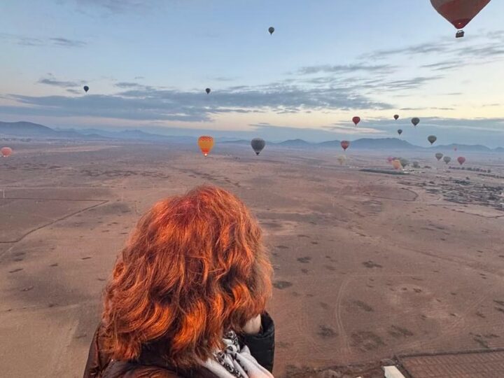 وزيرة السياحة تحلّق بالمنطاد فوق الرحامنة ـصور