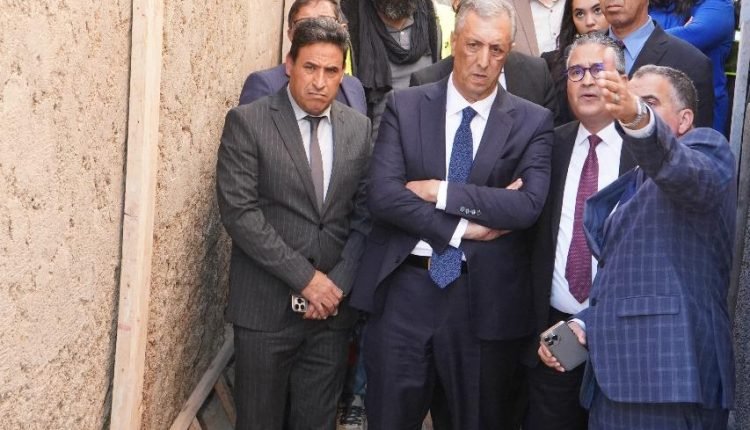 خلال استقباله المتضررين..الوالي شوراق يأمر بالإيواء المؤقت للأسر والإسراع ببناء المنازل المنهارة بمراكش