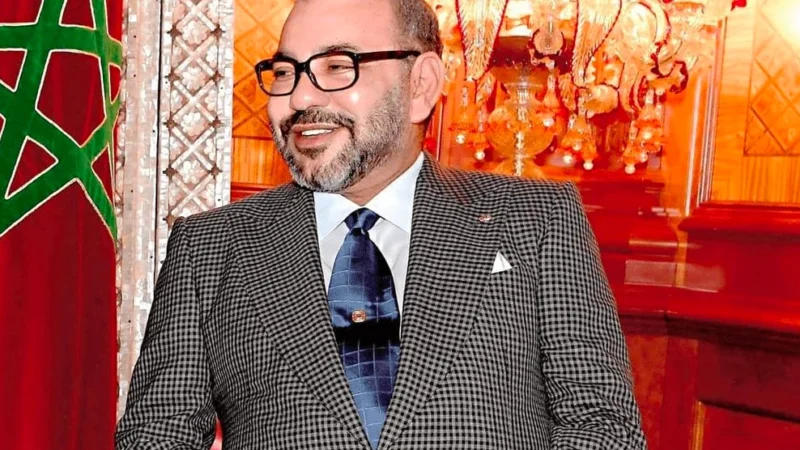الملك محمد السادس يهنئ الملاكمة وداد برطال