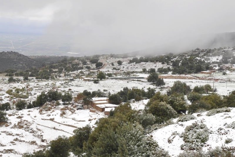 نشرة إنذارية: تساقطات ثلجية وزخات مطرية قوية بالمغرب