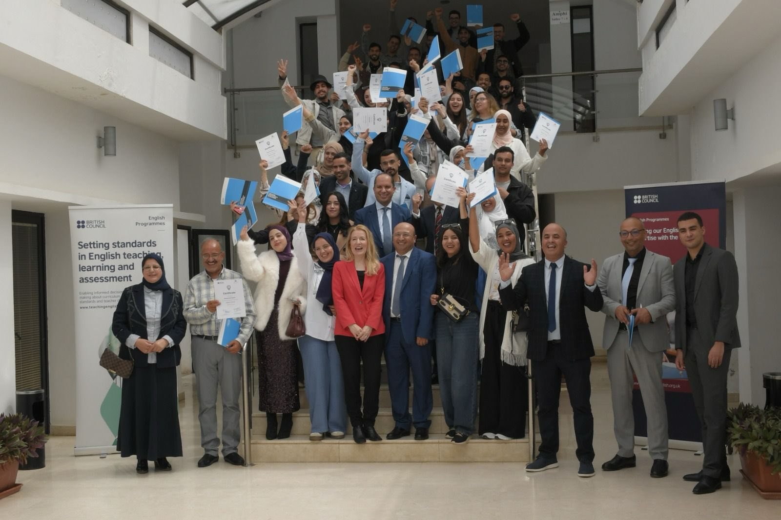 بحضور سفير المملكة المتحدة..احتفاء بخريجي برنامج اللغة الإنجليزية للتدريس