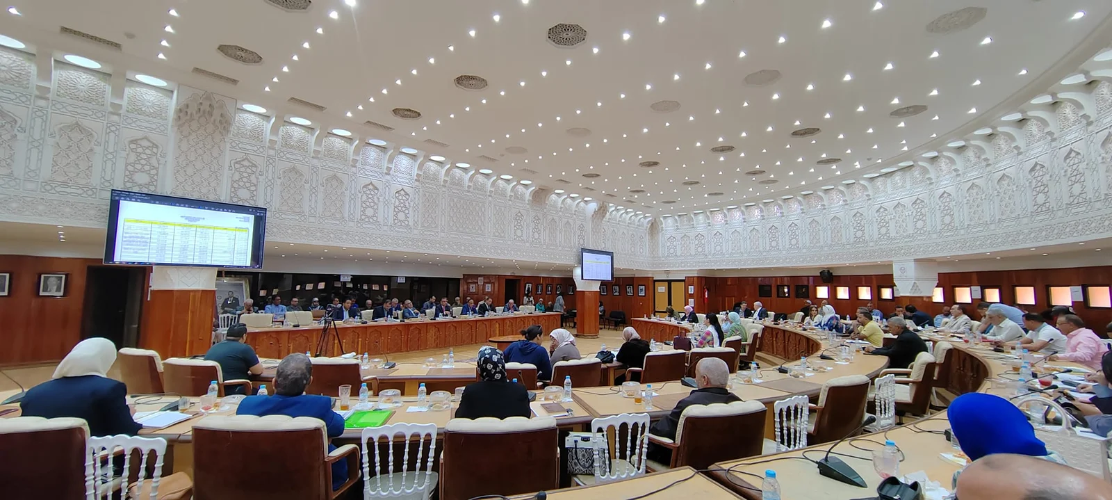 مجلس مراكش يناقش 36 نقطة بدورة ماي في جلستين