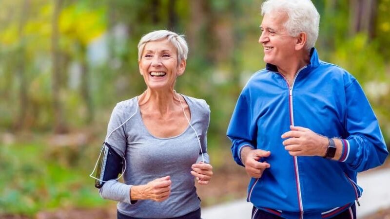 دراسة: 5 دقائق من النشاط البدني يوميا تحمي صحة الدماغ مع التقدم في العمر
