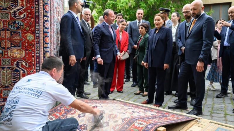 الأميرة للا حسناء ضيفة شرف مهرجان الزرابي بأذربيجان