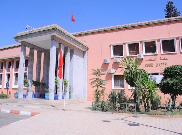 قاضي التحقيق يودع زعيم “لفراقشية” سجن الأوداية