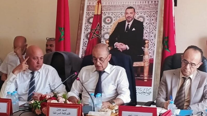 أشاد بديناميتها الاقتصادية والعمرانية..العامل اليزيدي يستعرض المشاريع المزمع إطلاقها بقلعة السراغنة