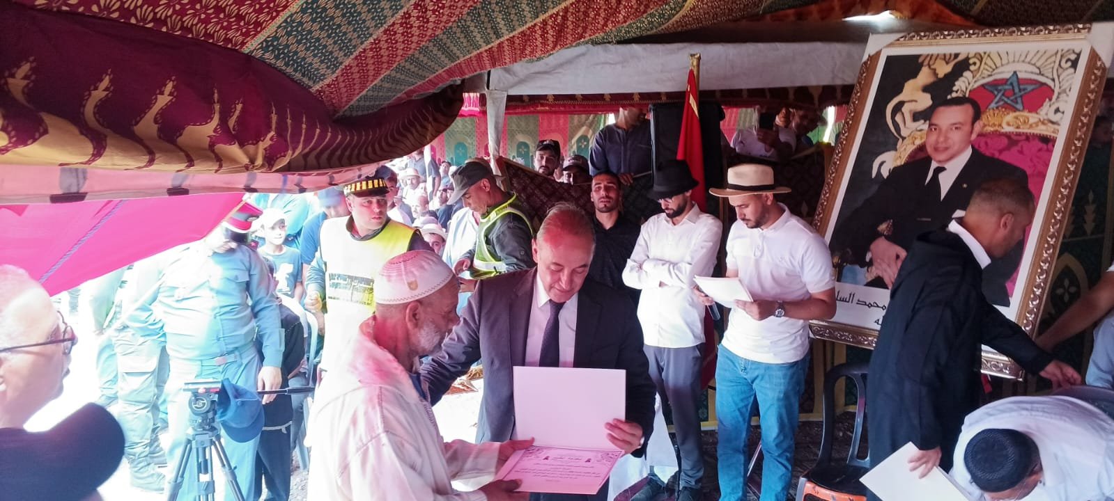 عامل قلعة السراغنة يفتتح موسم سيدي علي بن النويتي
