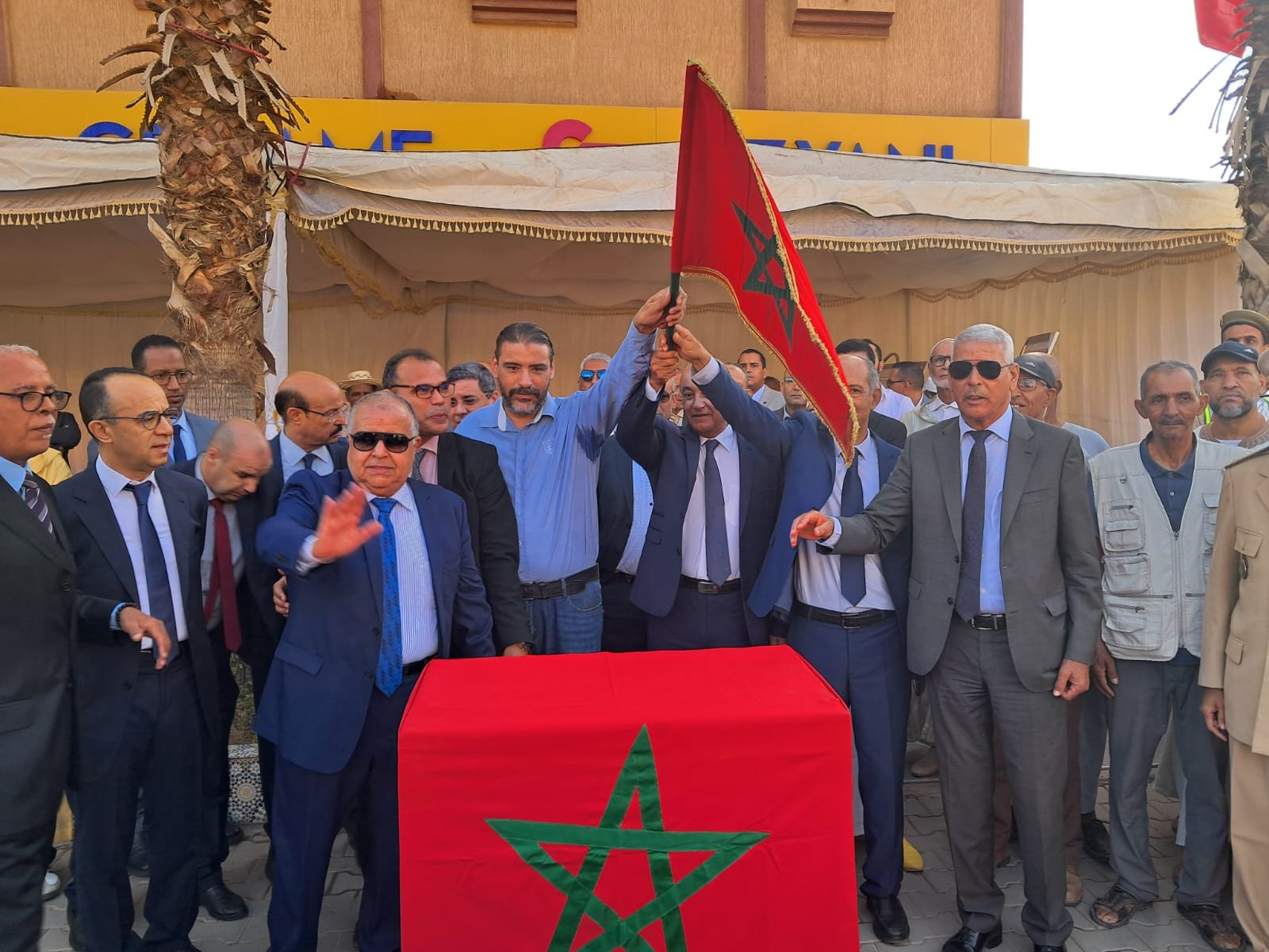 عامل قلعة السراغنة يعطي انطلاقة أشغال تهيئة شارع بمليار و600 مليون