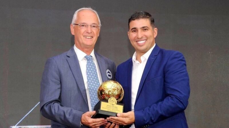 نقابة الصحافة تهنئ عبد الله جعفري المتوَّج بجائزة دولية عن وثائقي حول ملحمة أسود الأطلس بقطر