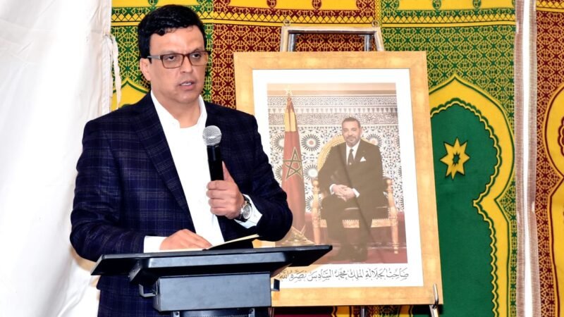 الرحامنة..إلحاق قائدة بالعمالة بدون مهمة وعقوبات تأديبية ضد 7 أعوان سلطة بسبب مخالفات التعمير واحتلال الملك العمومي