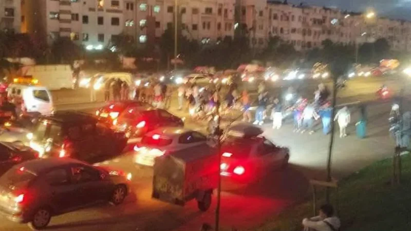إحالة 18 شخصا على قاضي التحقيق بشبهة عرقلة الطريق السيار بالدار البيضاء