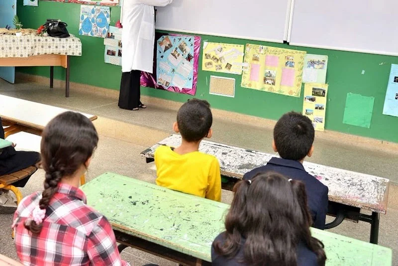 تصوير الأساتذة والتلاميذ داخل الأقسام يثير غضب حقوقيين بمراكش