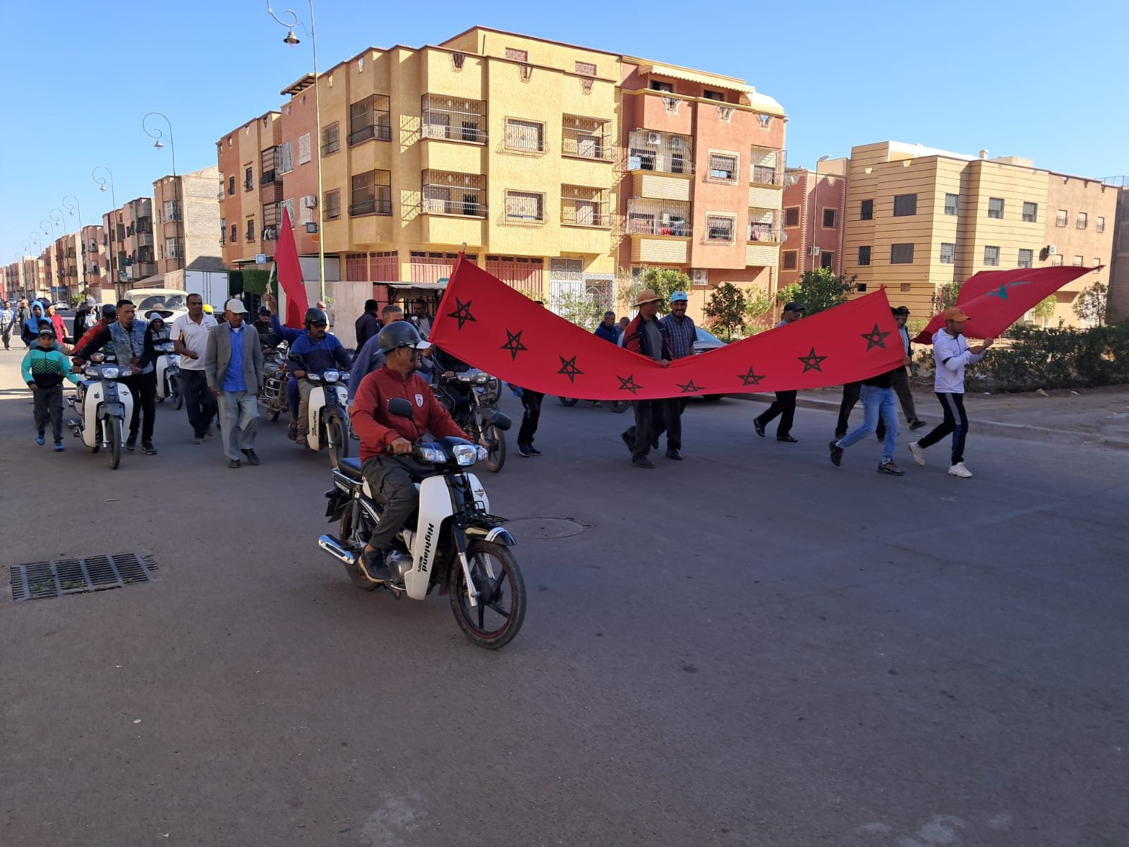 العطش يخرج مسيرة احتجاجية إلى عمالة قلعة السراغنة