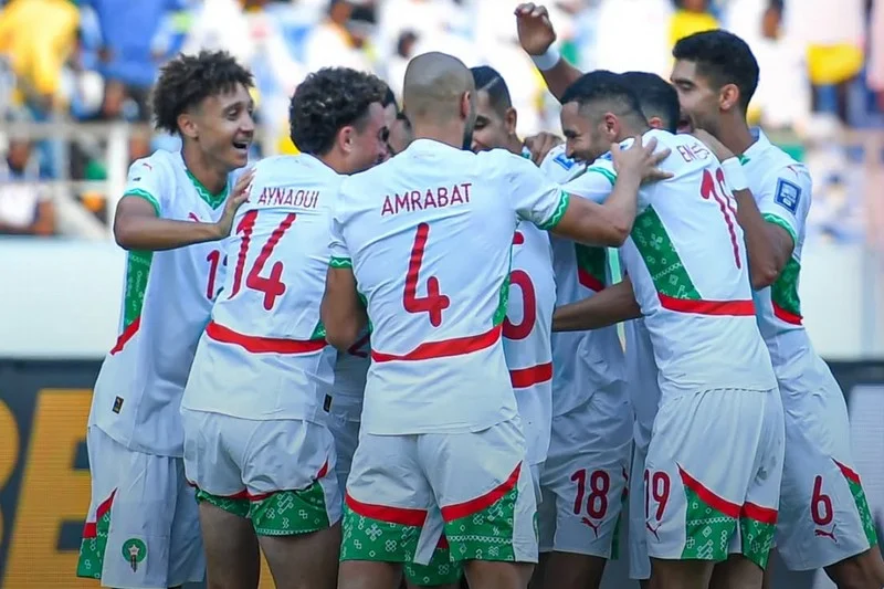 المغرب يهزم زامبيا بثنائية نظيفة ويواصل تحقيق العلامة الكاملة في تصفيات المونديال