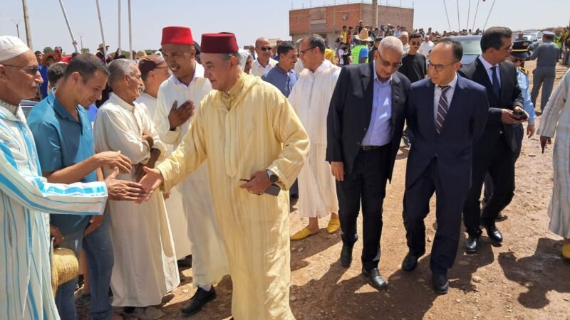 عامل قلعة السراغنة يزور موسم سيدي الحطاب