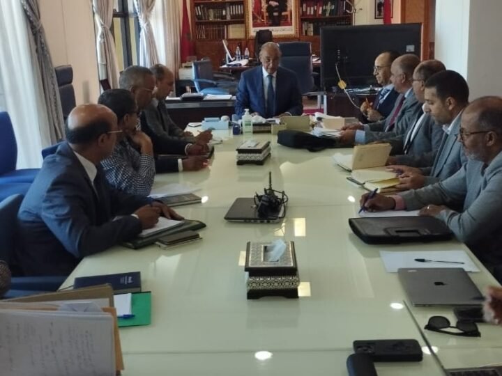 العامل اليزيدي يتشاور مع أساتذة جامعيين حول برنامج تنمية قلعة السراغنة