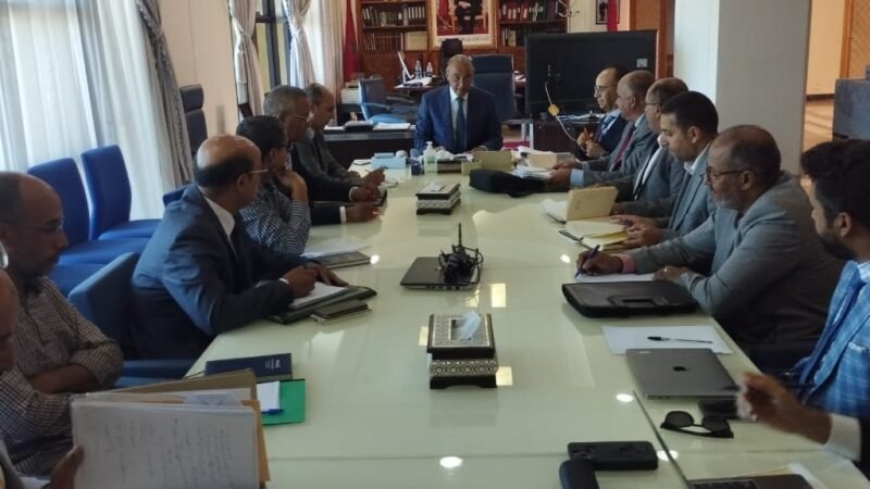 العامل اليزيدي يتشاور مع أساتذة جامعيين حول برنامج تنمية قلعة السراغنة