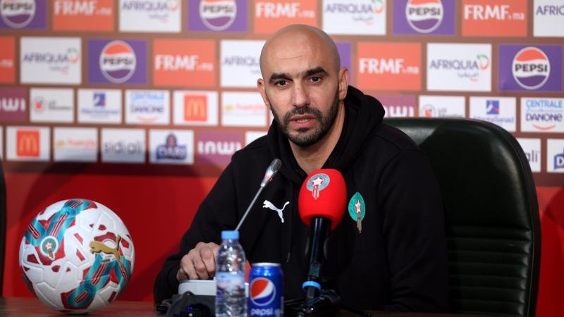الركراكي يستدعي 26 لاعبا لمباراتي البحرين والكونغو