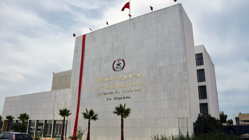 وسيط المملكة يطلق منصة للحوار العمومي حول حكامة المرفق الصحي