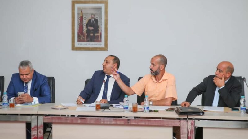 صادق على إحداث محلات لبائعي المتلاشيات..مجلس ابن جرير يصوت على 12 مقررا بالإجماع