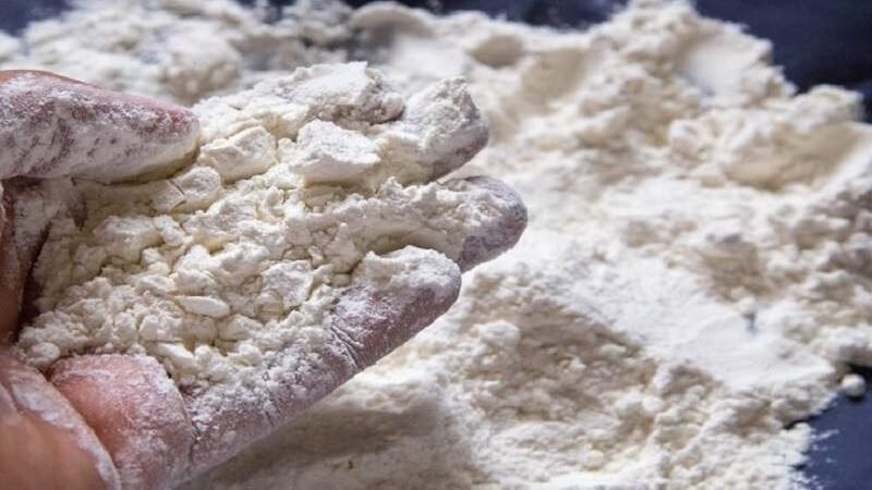 النيابة العامة تفتح تحقيقا في موضوع طحن الورق مع الدقيق