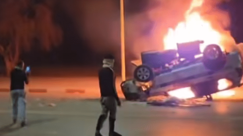 الوكيل العام بأكادير يكشف تفاصيل الهجوم على مركز أمني..الدركيون اضطروا لاستعمال السلاح دفاعا عن أنفسهم وعائلاتهم في مواجهة متجمهرين هائجين