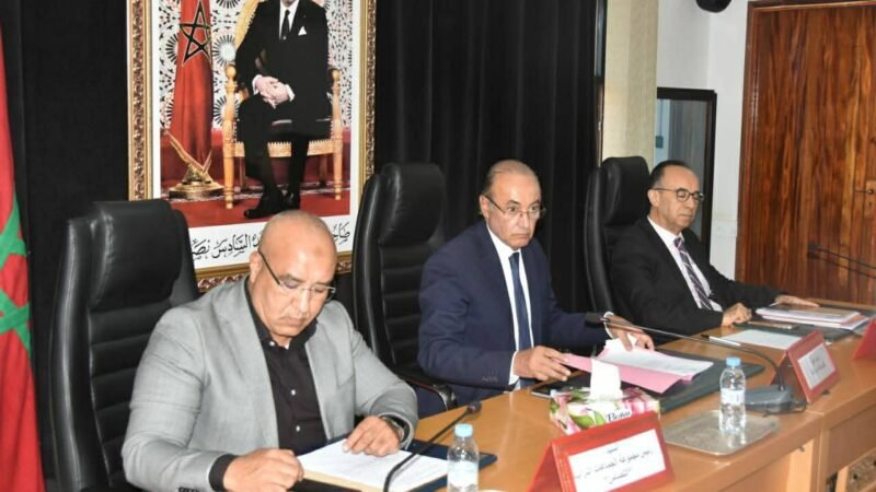 عامل قلعة السراغنة يعلن عن إطلاق صفقة المطرح الإقليمي للنفايات
