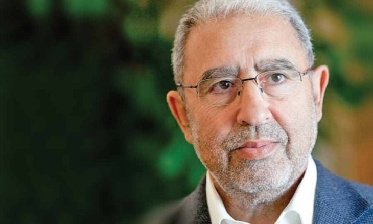 تكريم محمد الأشعري وأحمد المسيح في مهرجان الشعر بالعطاوية