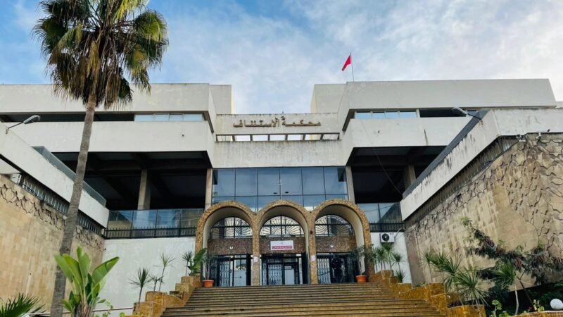 الوكيل العام بالدار البيضاء: التشريح يرجح فرضية سقوط أسيدون أثناء تشذيب حديقته