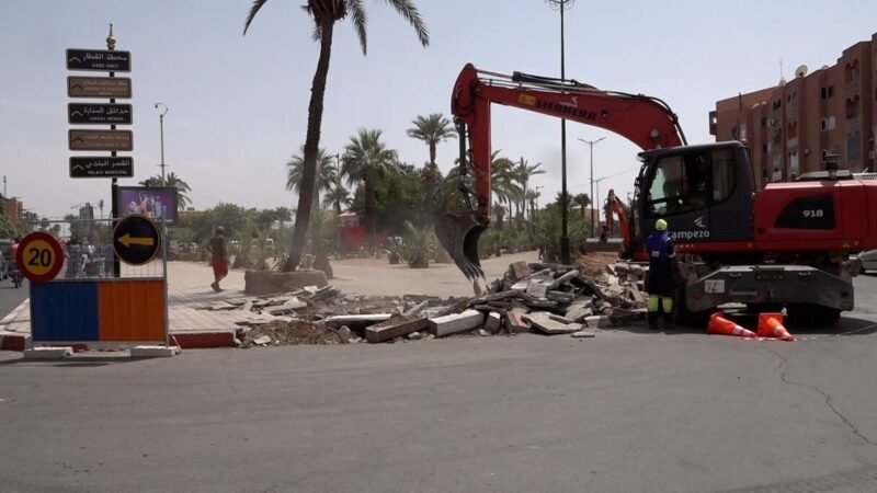 اضطرابات محتملة في التزويد بالماء والكهرباء بسبب أشغال تهيئة الشوارع بمراكش