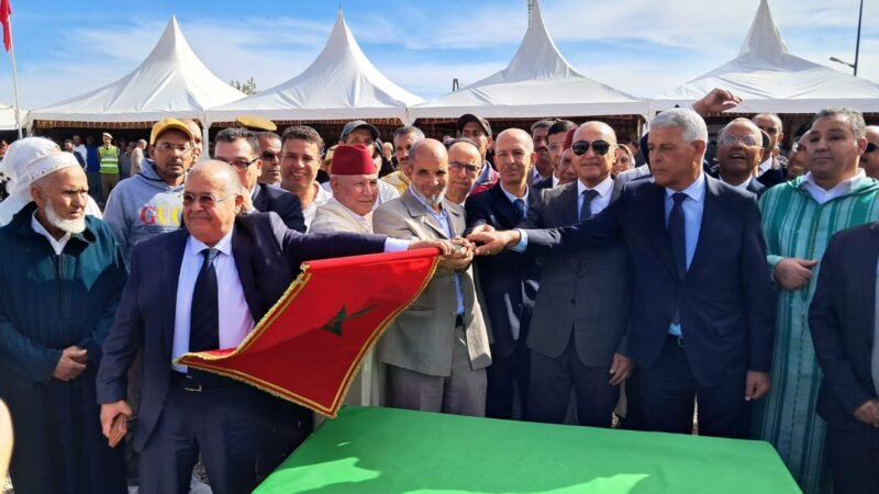 عامل قلعة السراغنة يطلق مشروعا لتزويد الساكنة بالماء الشروب