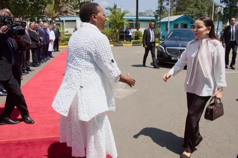 الأميرة للا أسماء وعقيلة رئيس كينيا تطلقان برنامج “متحدون، نسمع بشكل أفضل” بنيروبي