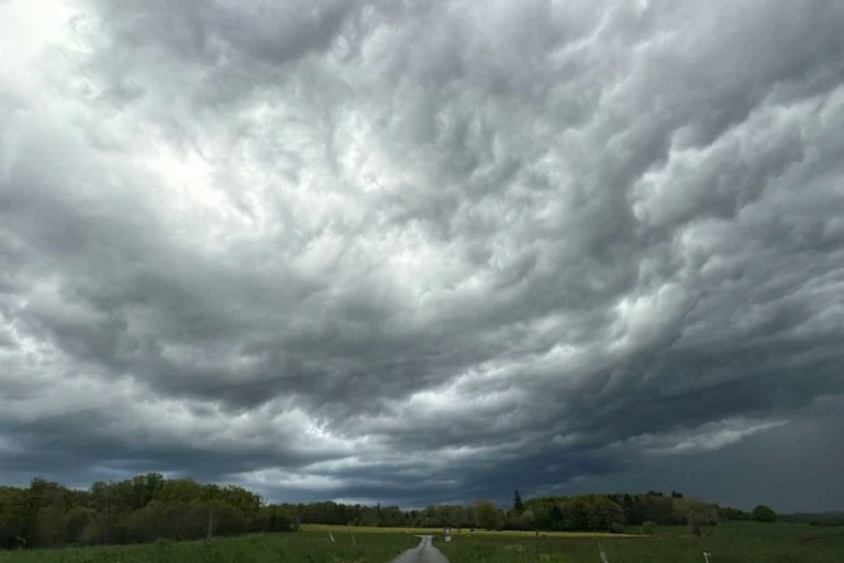 توقعات طقس اليوم الخميس