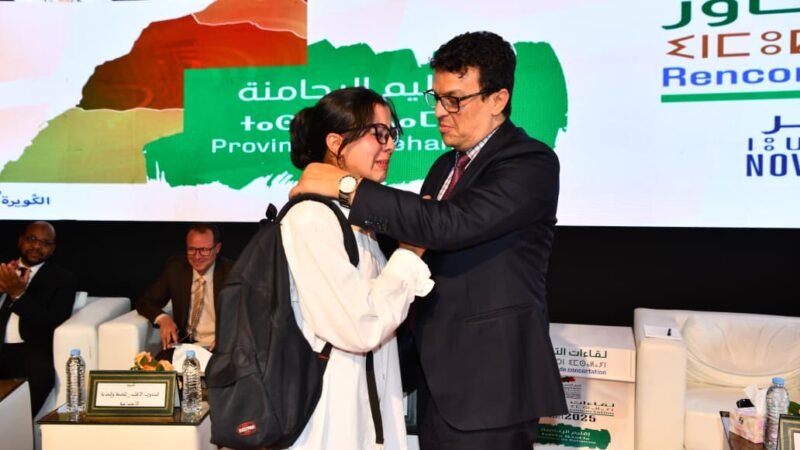 لحظات إنسانية في قلب لقاء التشاور برأس عين الرحامنة