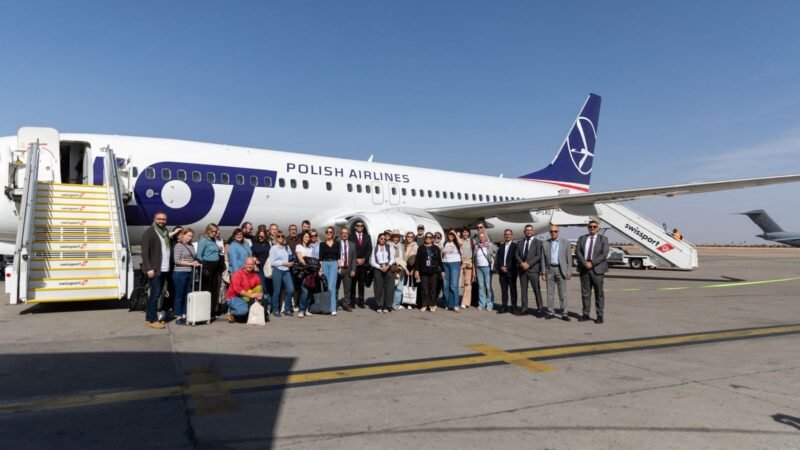 المدينة الحمراء تنفتح على سوق سياحية واعدة..إطلاق رحلة جوية افتتاحية بين وارسو ومراكش