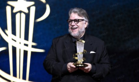 مهرجان مراكش يكرّم المخرج المكسيكي غييرمو ديل تورو