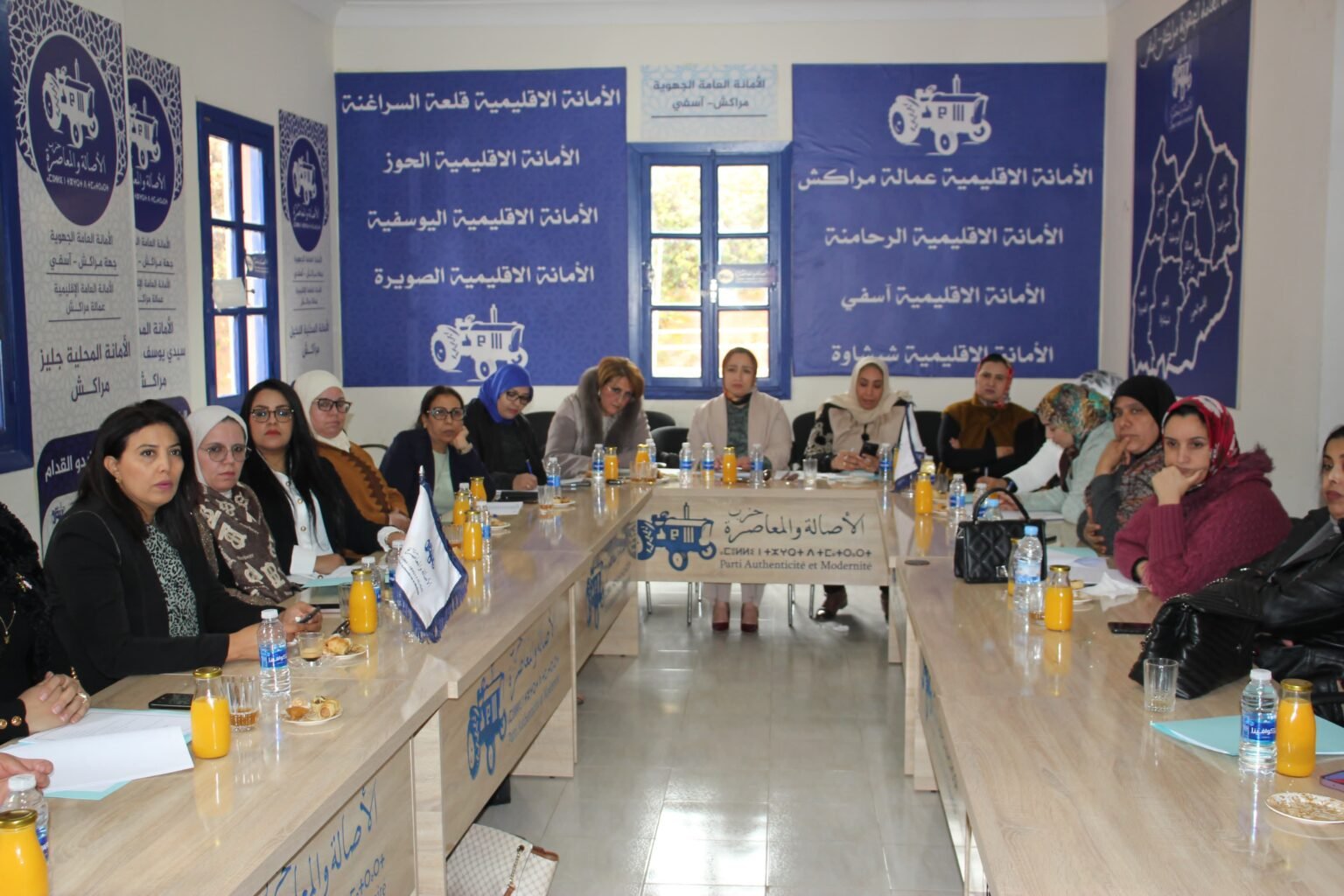 نساء “البام” ينظمن قافلة التمكين بقلعة السراغنة