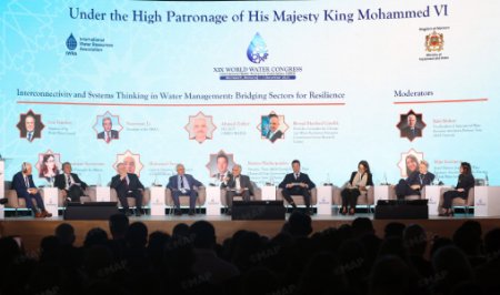 خبراء يدعون من مراكش إلى تعزيز مقاربة تجمع بين الماء والطاقة والأنظمة الغذائية