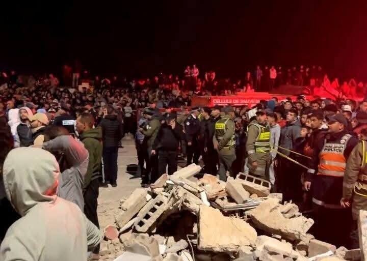 مصرع 19 شخصا في انهيار بنايتين متجاورتين بفاس