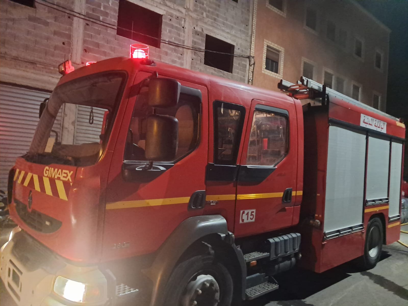 حريق يندلع بمخزن للبطانيات بقلعة السراغنة