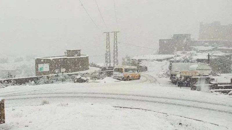 الأرصاد تحذر من ثلوج وأمطار ورياح قوية مرتقبة بالمغرب