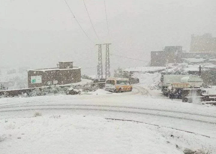 نشرة إنذارية: أمطار ورياح قوية وثلوج بالمغرب