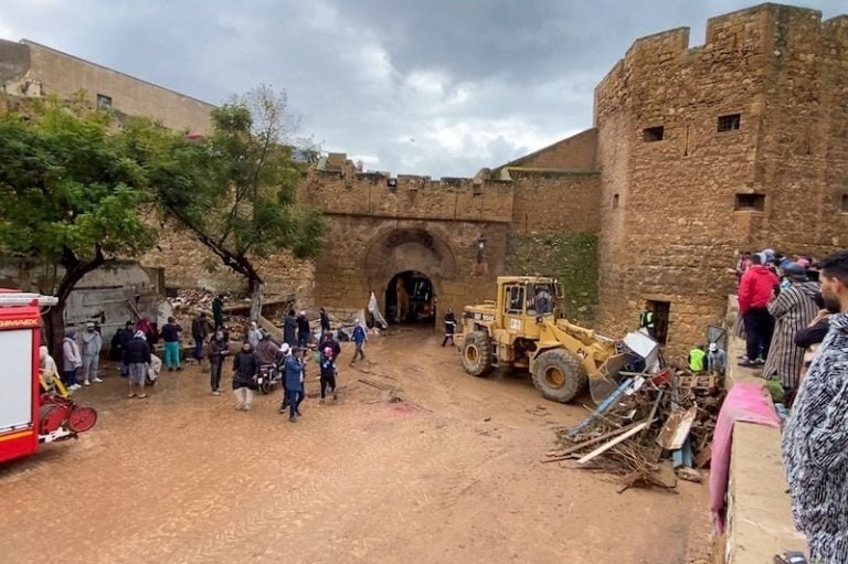 بتعليمات ملكية..الحكومة تطلق برنامج إعادة تأهيل المناطق المتضررة من فيضانات آسفي