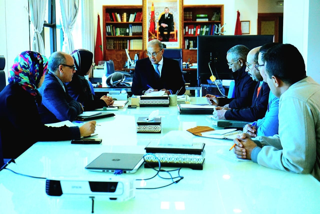 العامل اليزيدي يترأس اجتماعا لتمديد صلاحية رخص حفر الآبار بقلعة السراغنة
