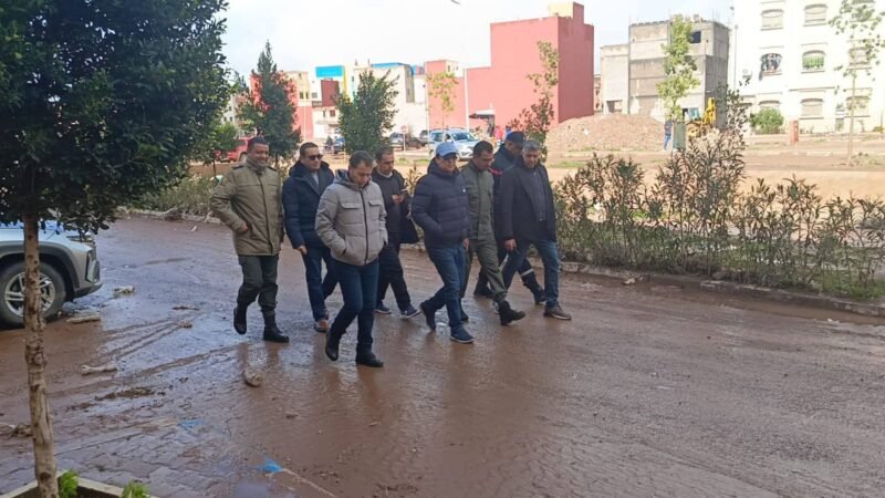 عامل الرحامنة يتفقّد أوضاع ساكنة ابن جرير بعد التساقطات المطرية