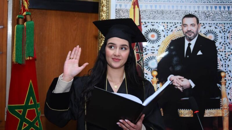 الرحامنة..منال الضراوي تحصل على الدكتوراه في الطب